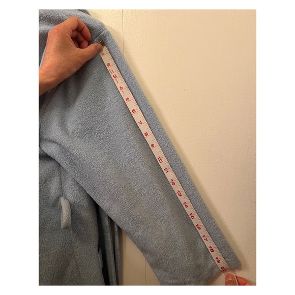 “Girl Thing” Princess robe - Picture 7 of 8